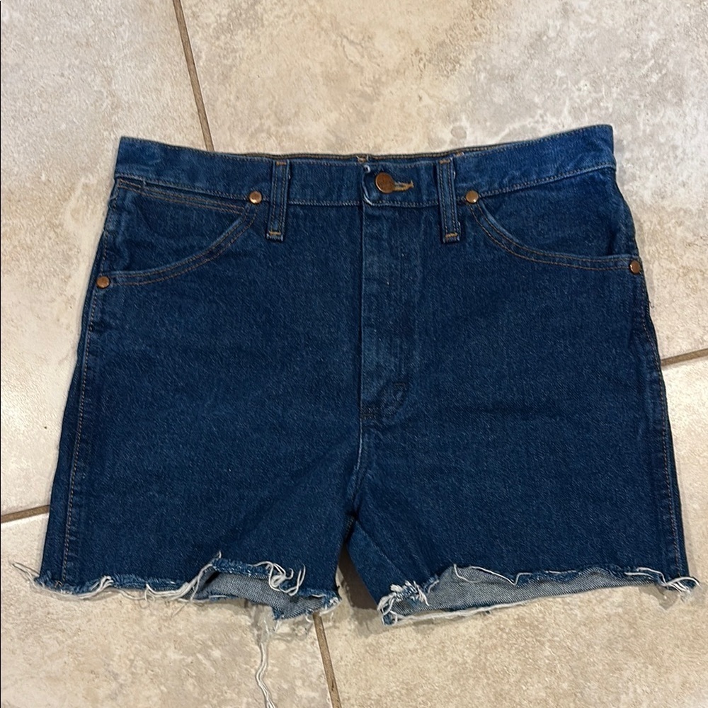 Vintage Wrangler Dark Denim High Rise Cut Off Shorts 31 festival boho